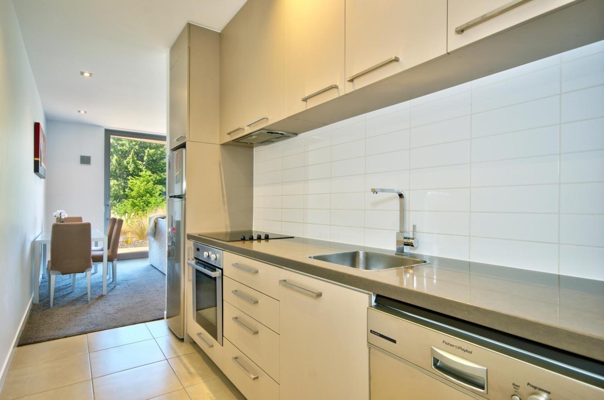 Lakes Edge Apartment Queenstown Exterior photo